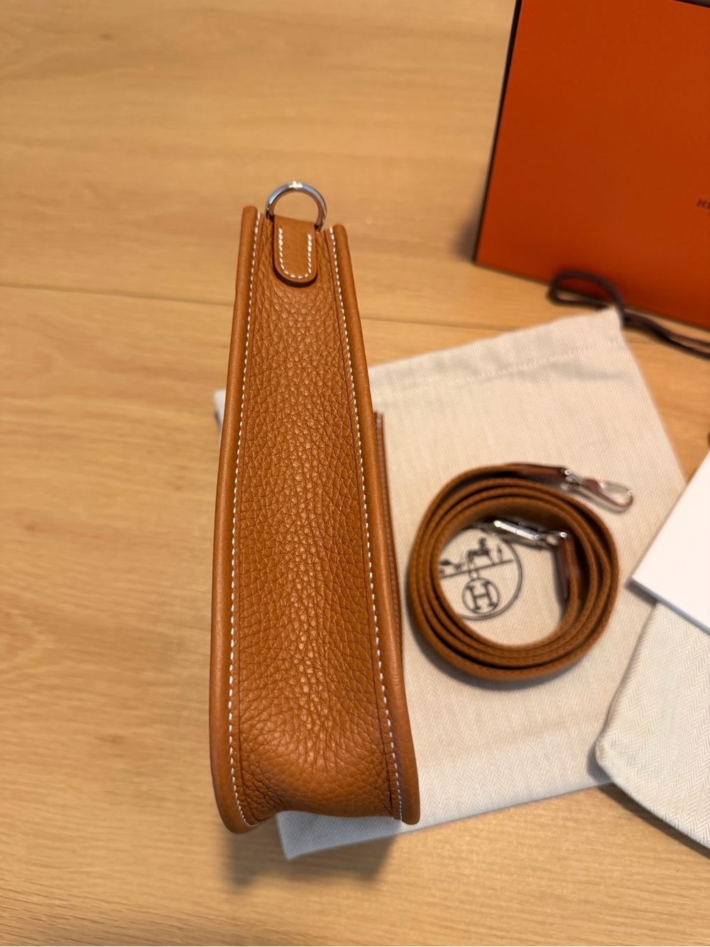NWT Hermes Evelyne TPM Mini Messenger Bag in Gold Brown with Palladium Hardware - Picture 8 of 12